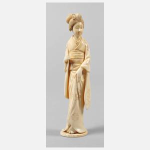 Figürliche Elfenbeinschnitzerei