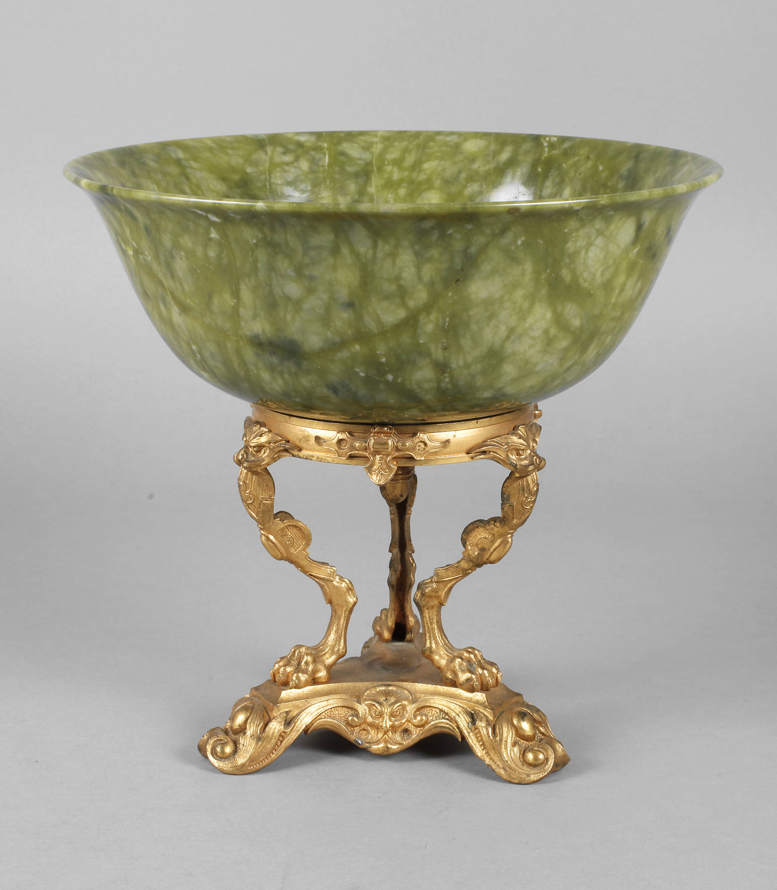 Großer Tafelaufsatz