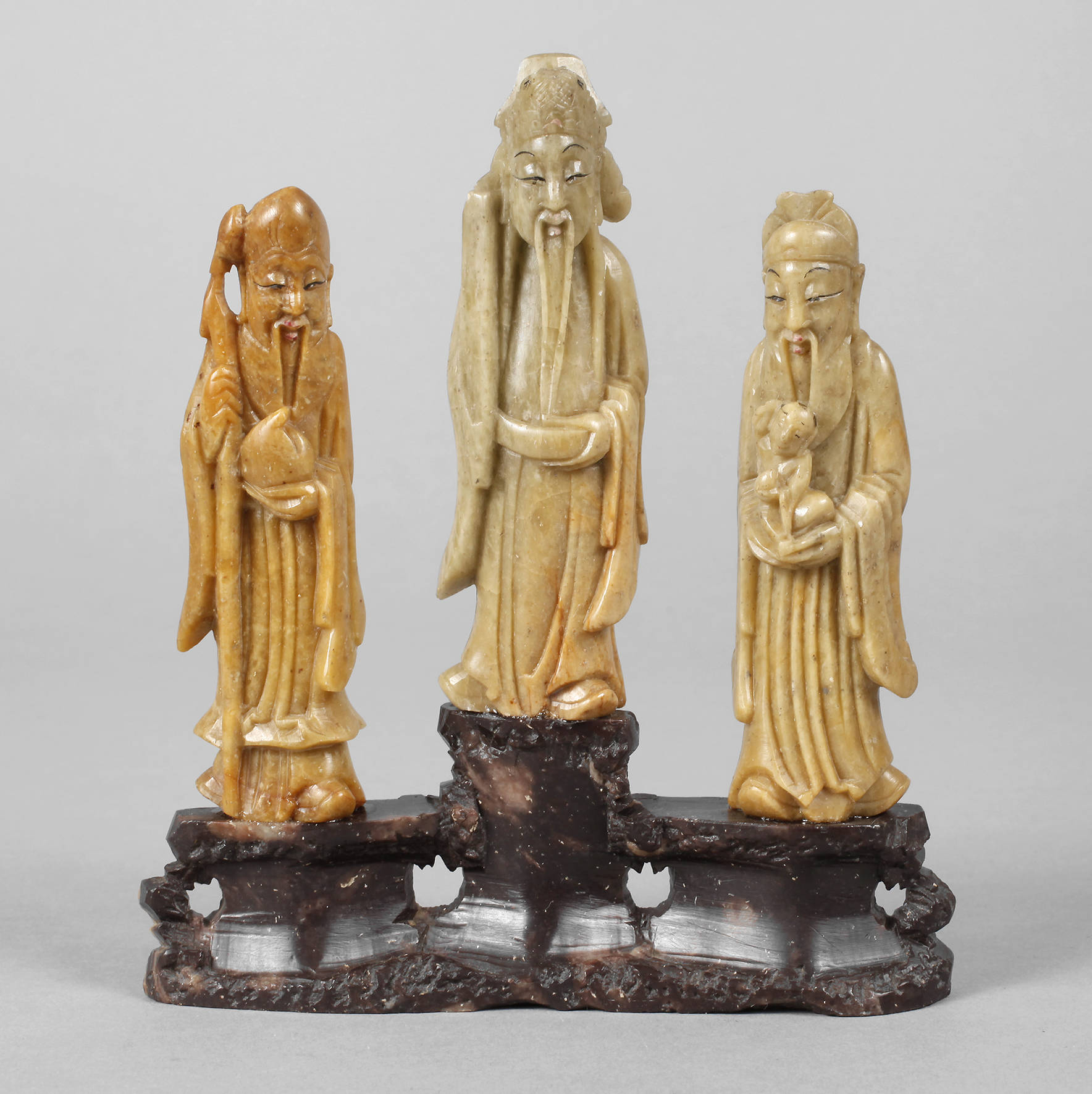 Figürliche Specksteinschnitzerei