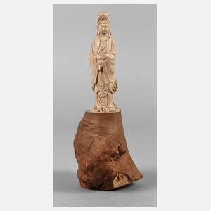 Geschnitzte Guanyin
