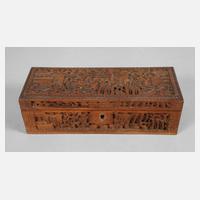 Geschnitzte Schatulle111