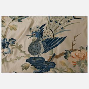 Große Seidenstickerei