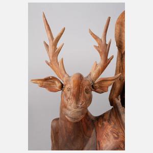 Große Teakholz-Plastik