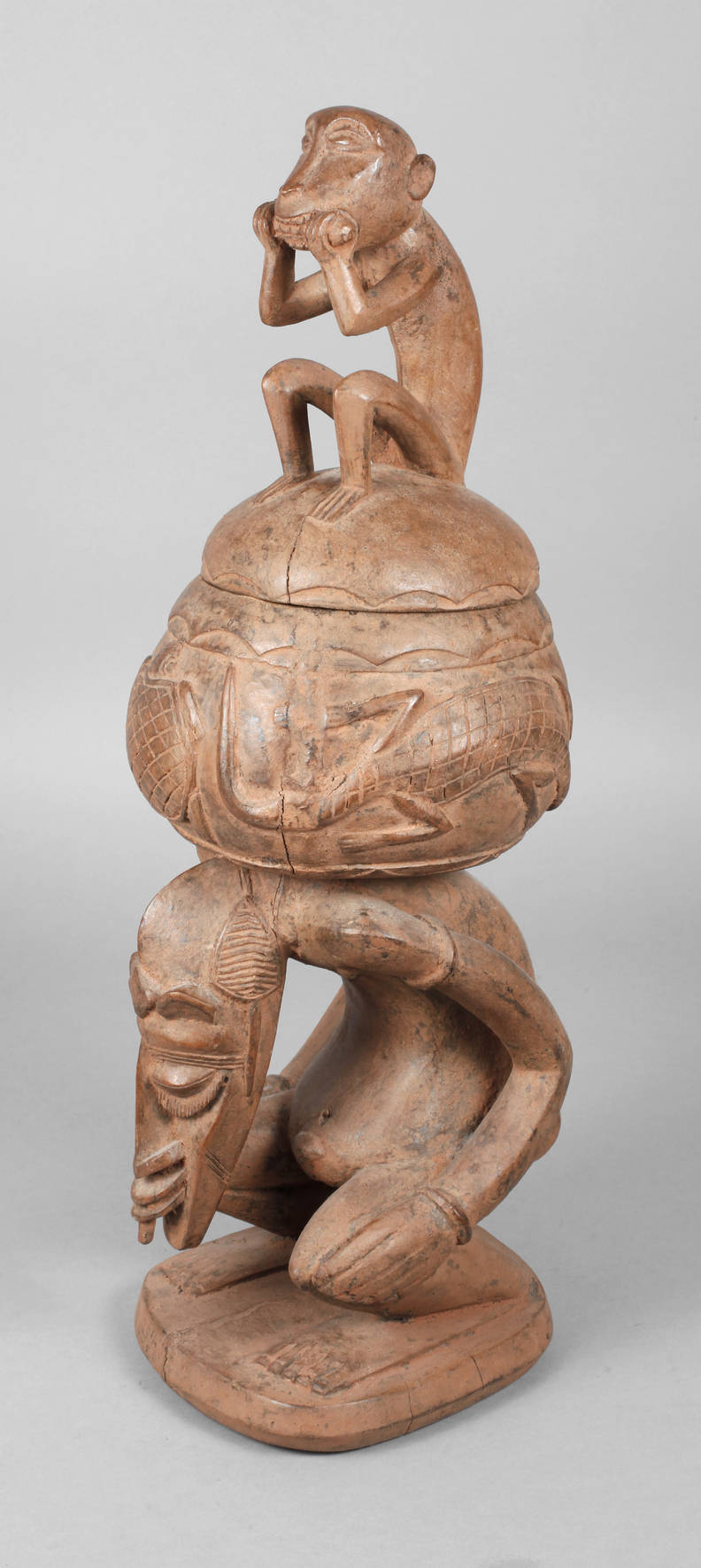 Deckelgefäß der Mende