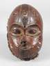 Kleine Totenkultmaske der Tschokwe