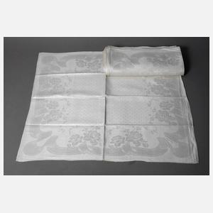 Zwölf Servietten Rosendekor