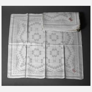 Zwölf Servietten Jugendstildekor