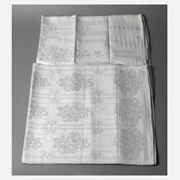 Elf Handtücher mit Rosendekor111