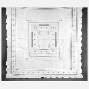 Tischdecke Lochstickerei