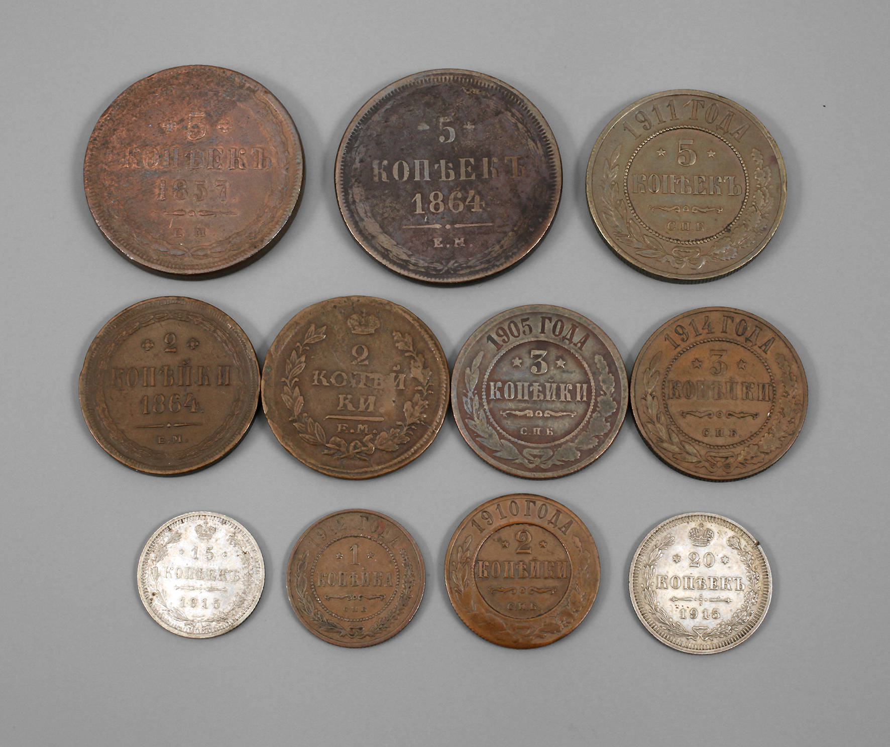 Elf Münzen Russland