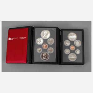 Zwei Prestige-Münzsätze Kanada