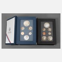 Zwei Prestige-Münzsätze USA111