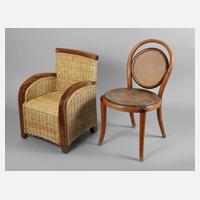 Zwei Kinderstühle111