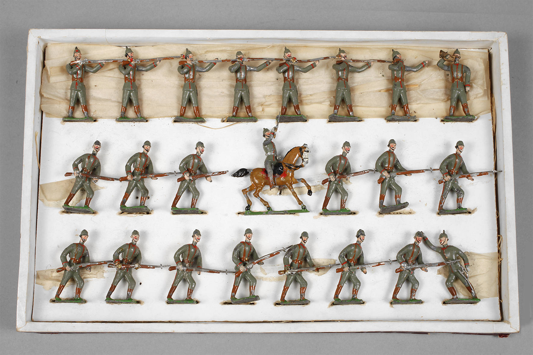 Georg Heyde Zinnfiguren ”Preuss. Linie Sturm Feuer”