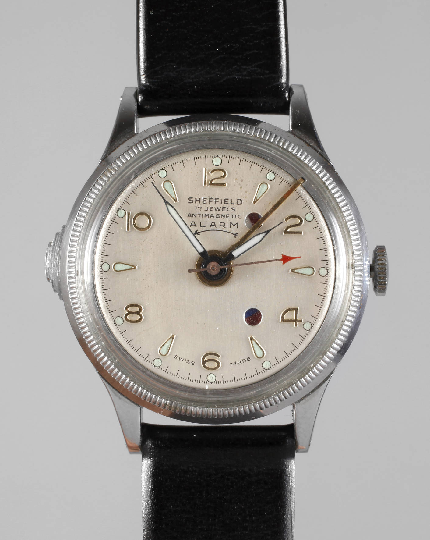 Herrenarmbanduhr mit Wecker