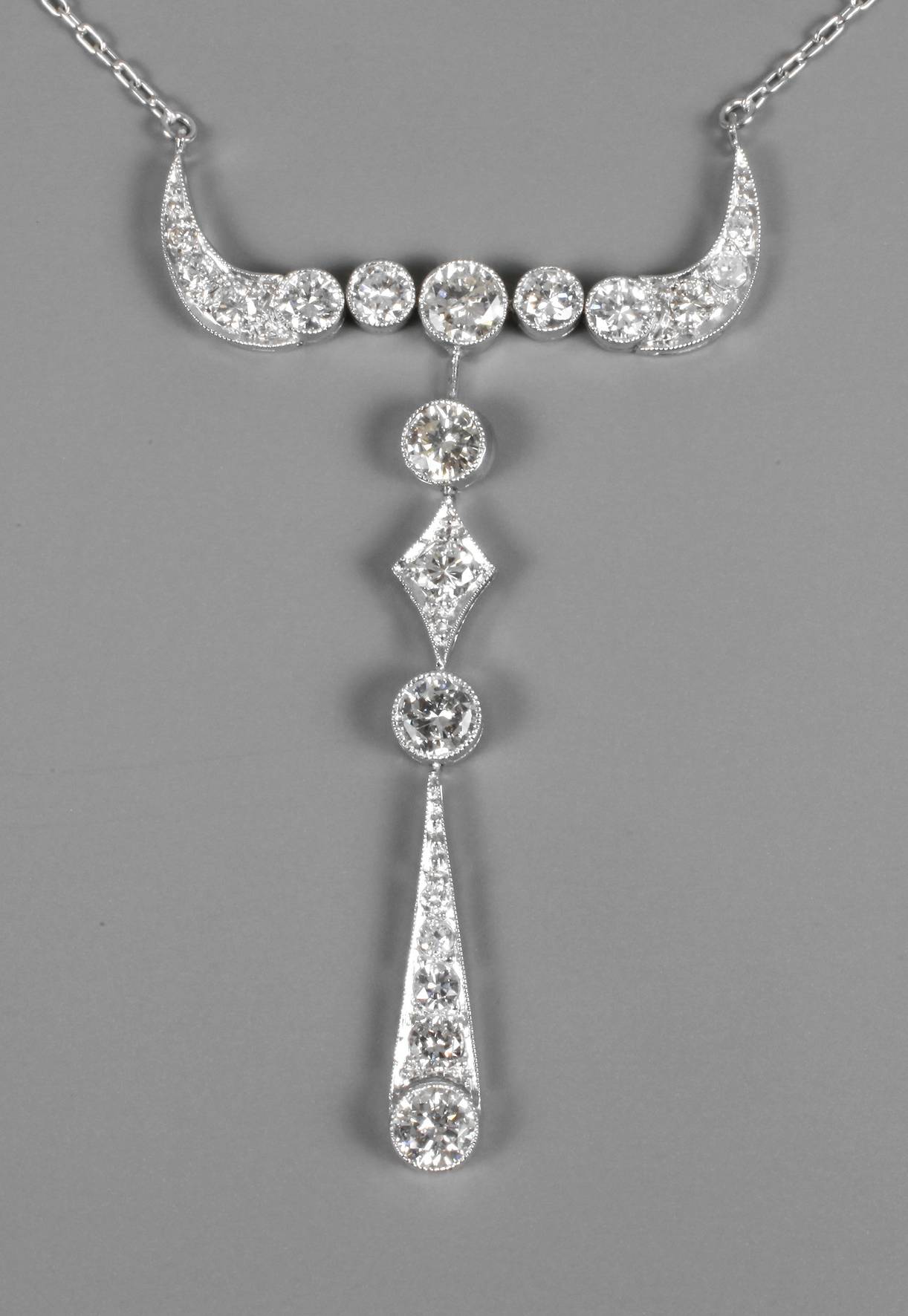 Jugendstilcollier mit Brillant