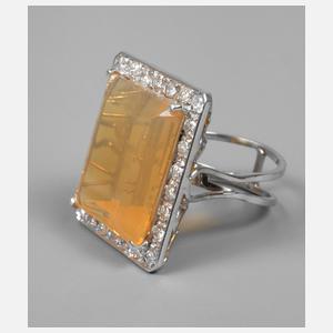 Großer Damenring Brillant und Feueropal