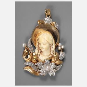 Goldanhänger mit Mädchenkopf aus Elfenbein