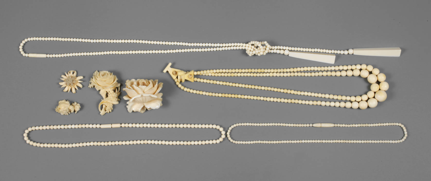 Konvolut Beinschmuck