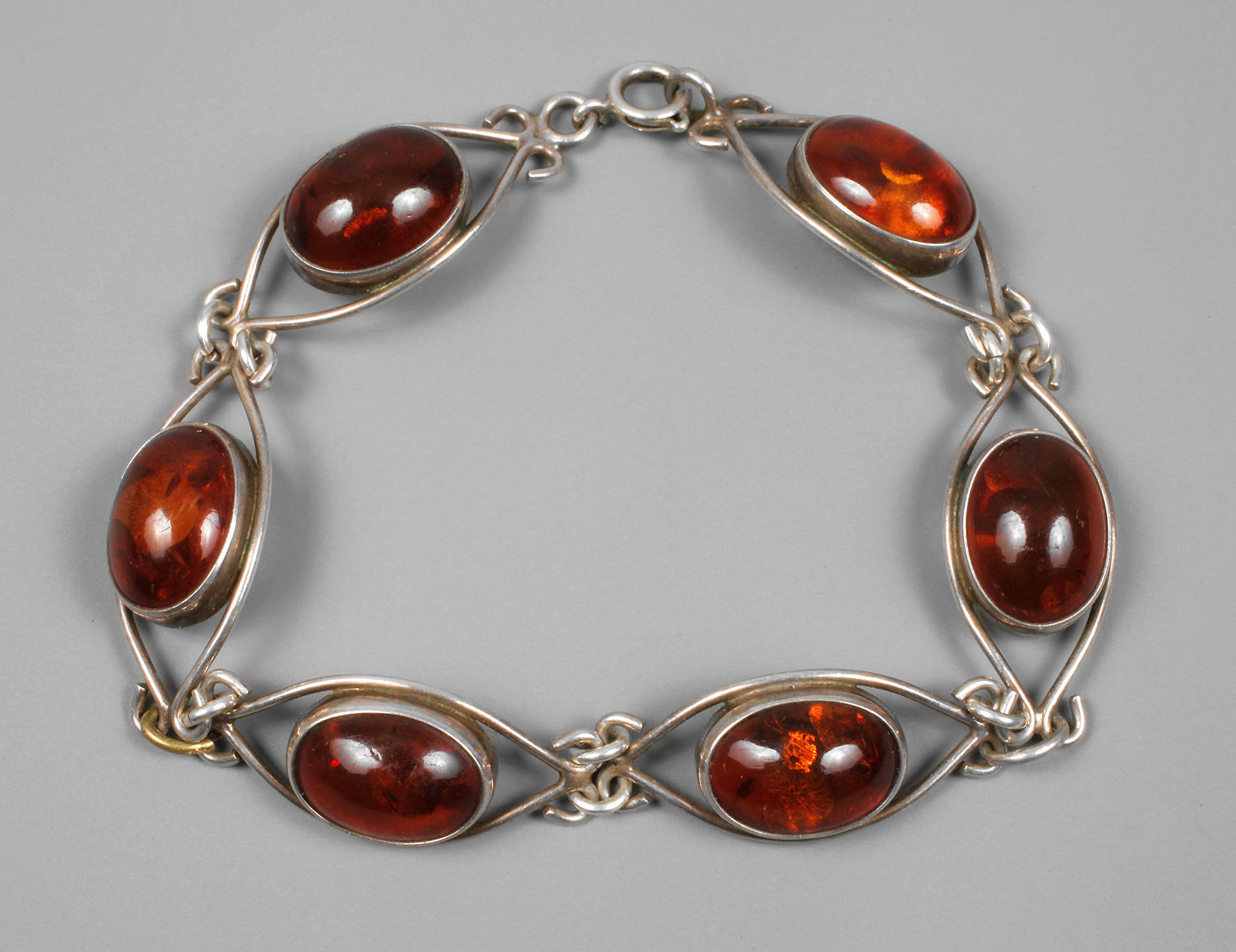 Bernsteinarmband Fischlandschmuck