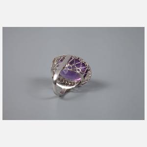 Übergroßer Brillantring mit Amethyst