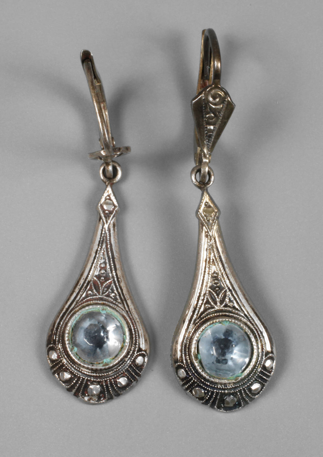 Paar Ohrhänger Art déco