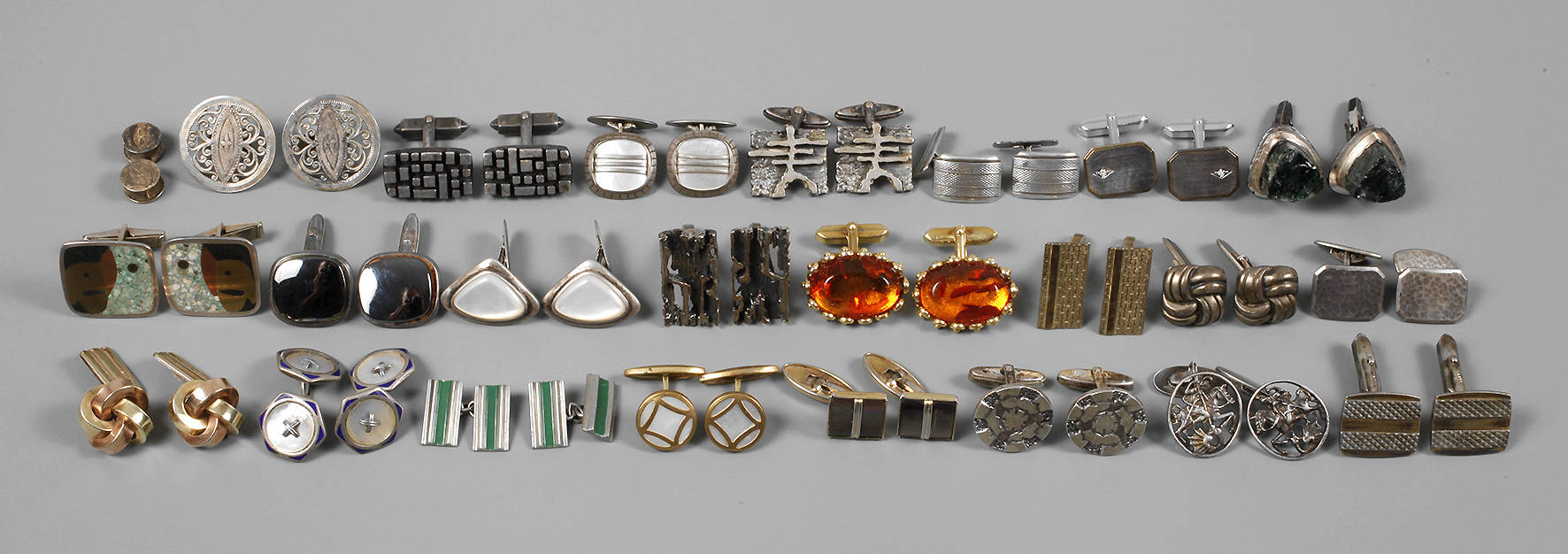 Sammlung Manschettenknöpfe