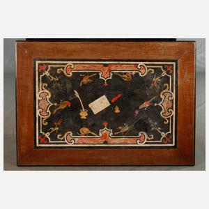 Schreibtisch mit Scagliolaplatte