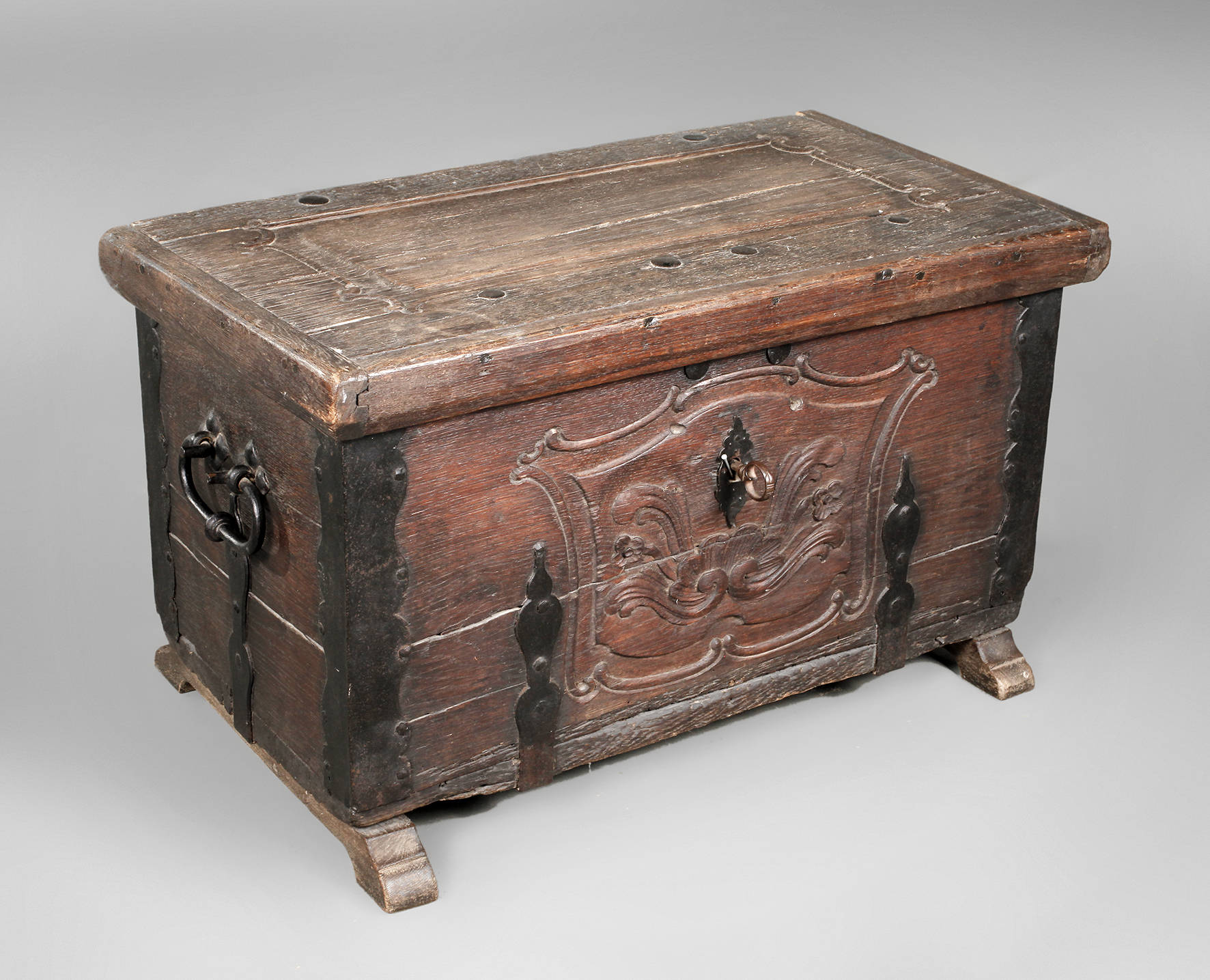 Kleine Barocktruhe