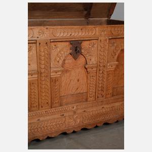 Flachdeckeltruhe Eiche