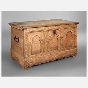 Flachdeckeltruhe Eiche