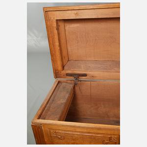 Flachdeckeltruhe Eiche