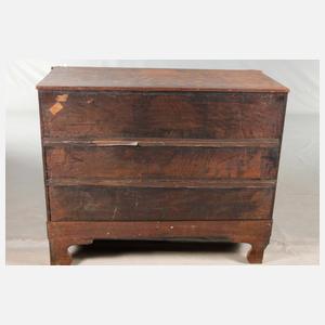 Klassizistische Kommode