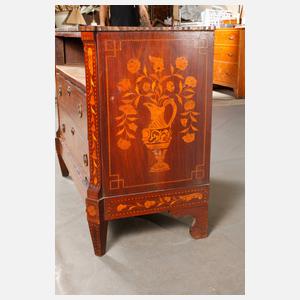 Klassizistische Kommode