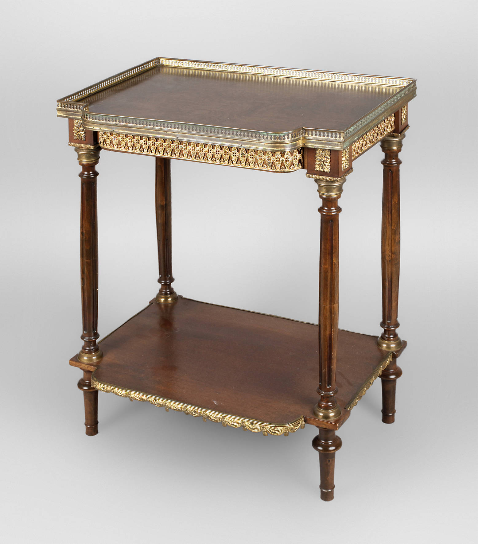 Kleiner Beistelltisch