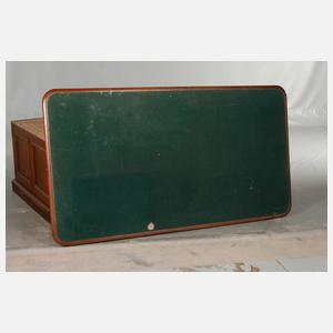 Schreibtisch aus dem Besitz König Albert von Sachsen