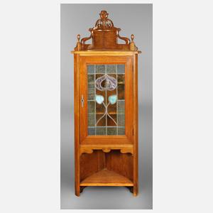 Jugendstil-Eckschränkchen