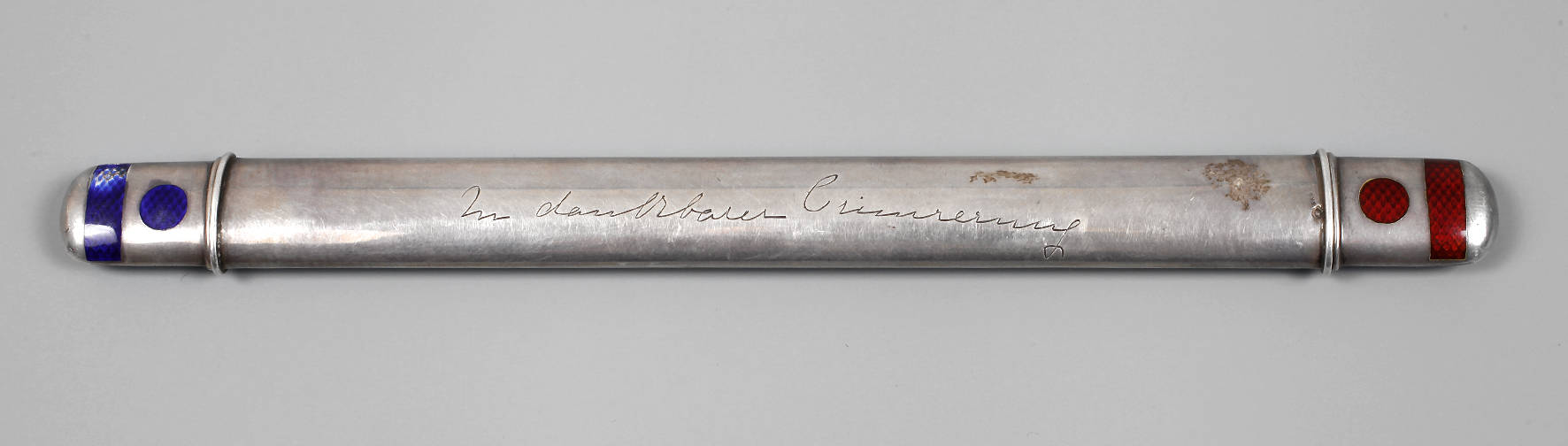 Silberetui aus Adelsbesitz