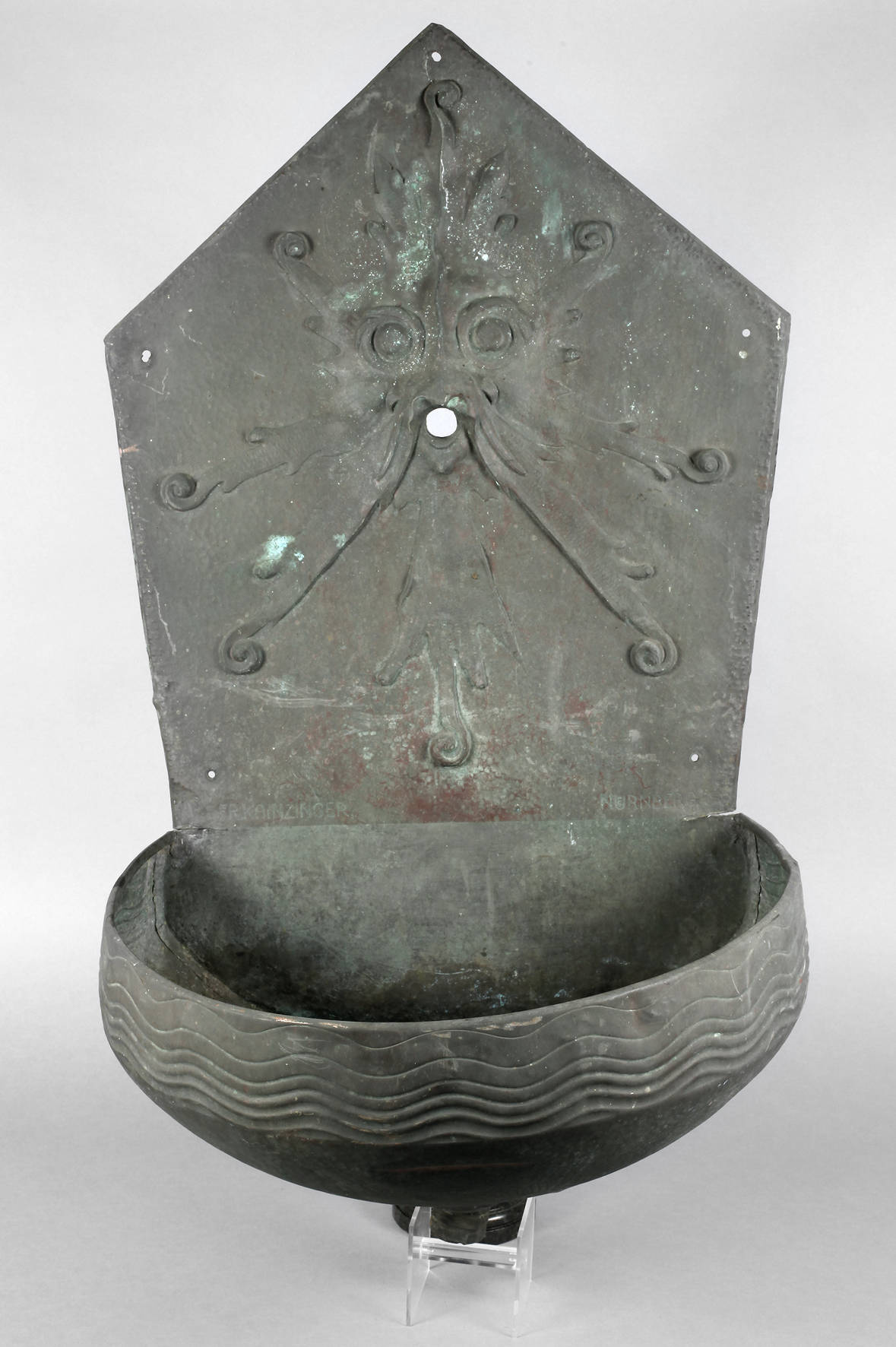 Jugendstil-Wandbrunnen