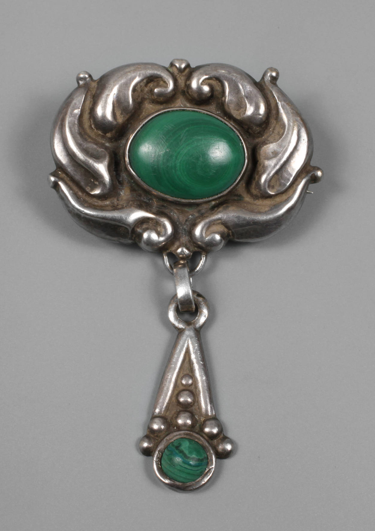 Jugendstilbrosche Malachit