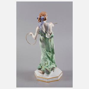 Meissen ”Reifenspielerin mit Stab”