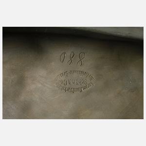 Niederlösnitz/Dresden Große Figur reitender Indianer