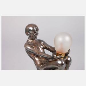 Figürliche Tischlampe Max le Verrier