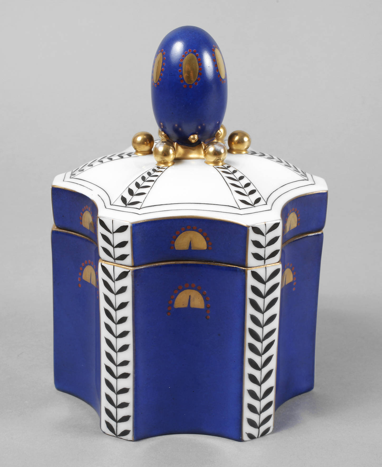 Fraureuth Deckeldose Art déco