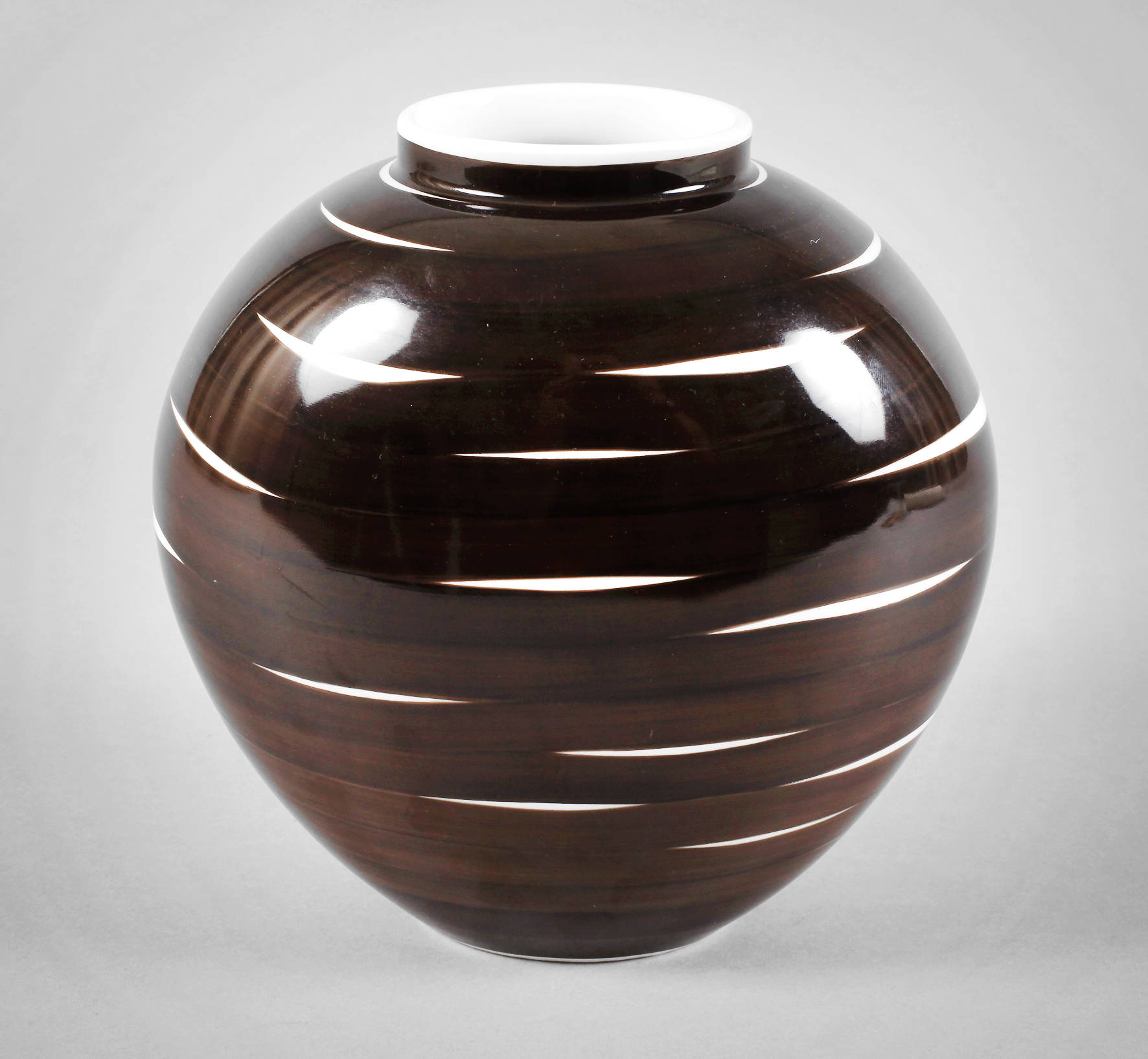 KPM Berlin Vase Trude Petri