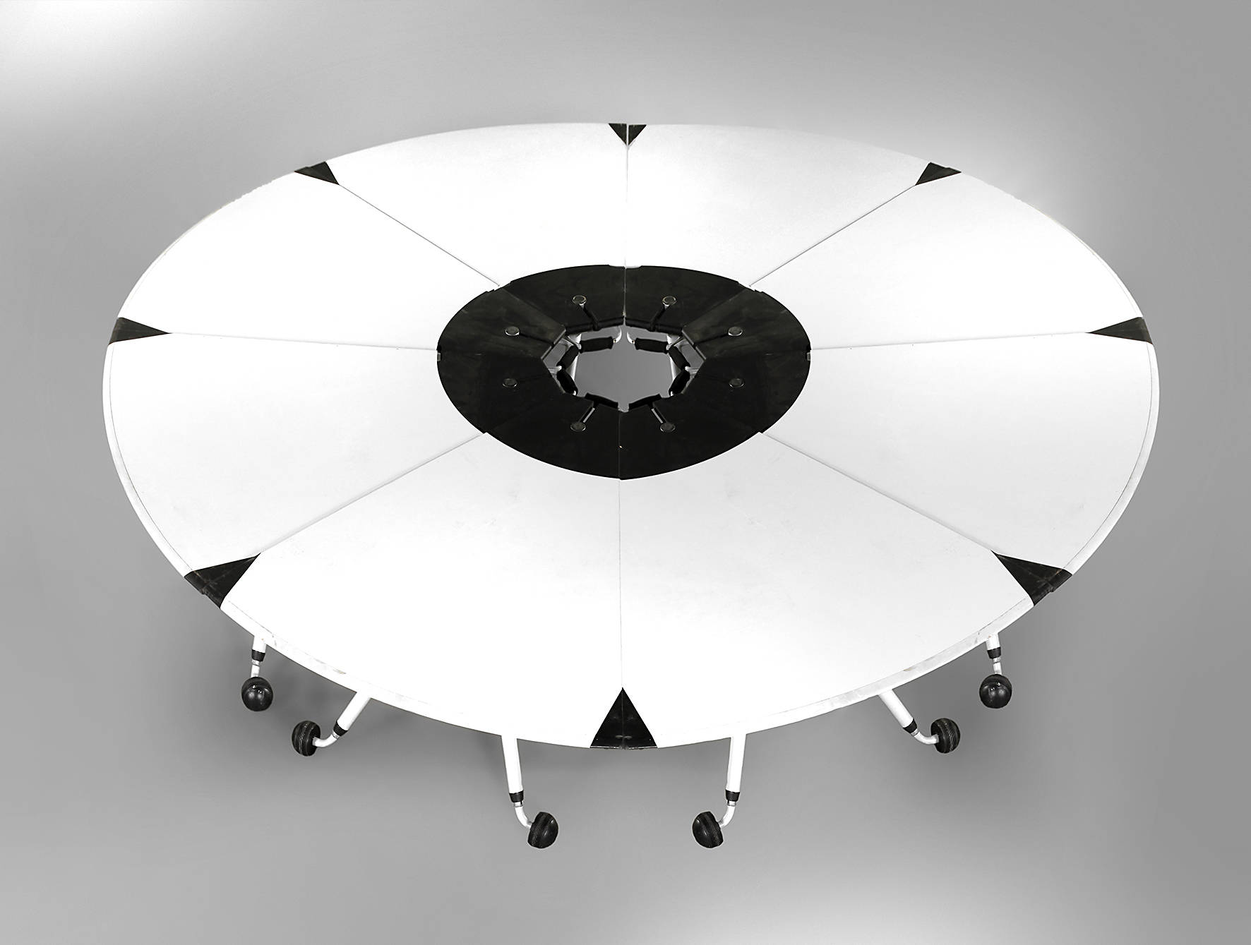 Konferenztisch Jean-Louis Berthet