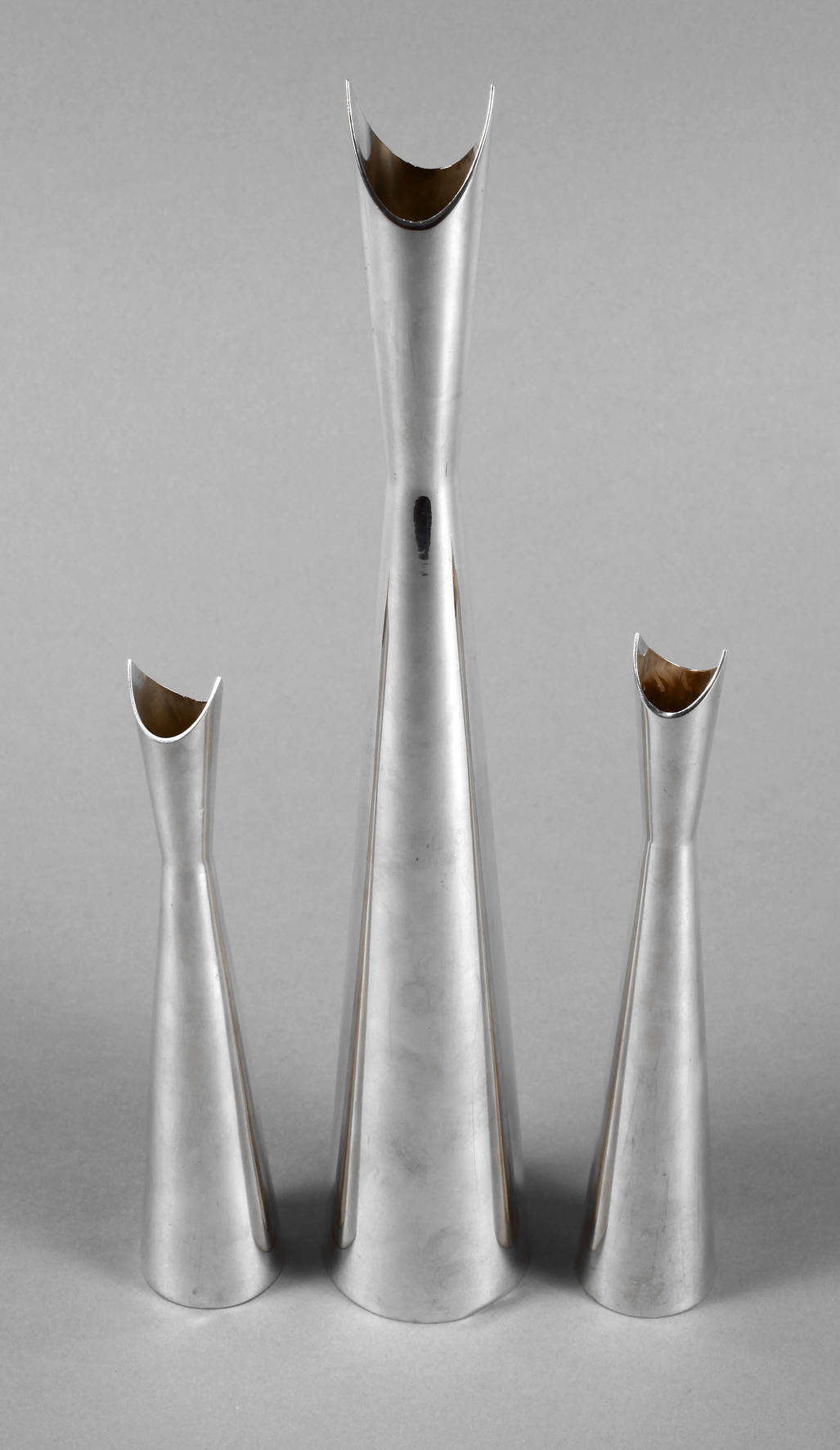 Drei Designvasen ”Cardinale”