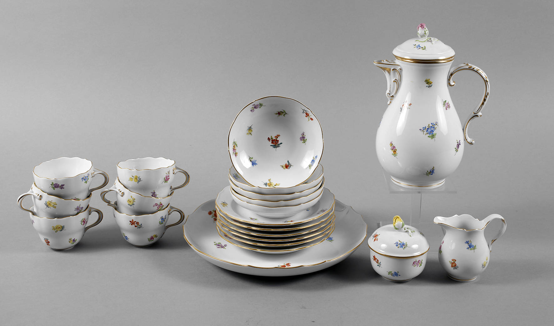 Meissen Kaffeeservice Streublümchendekor