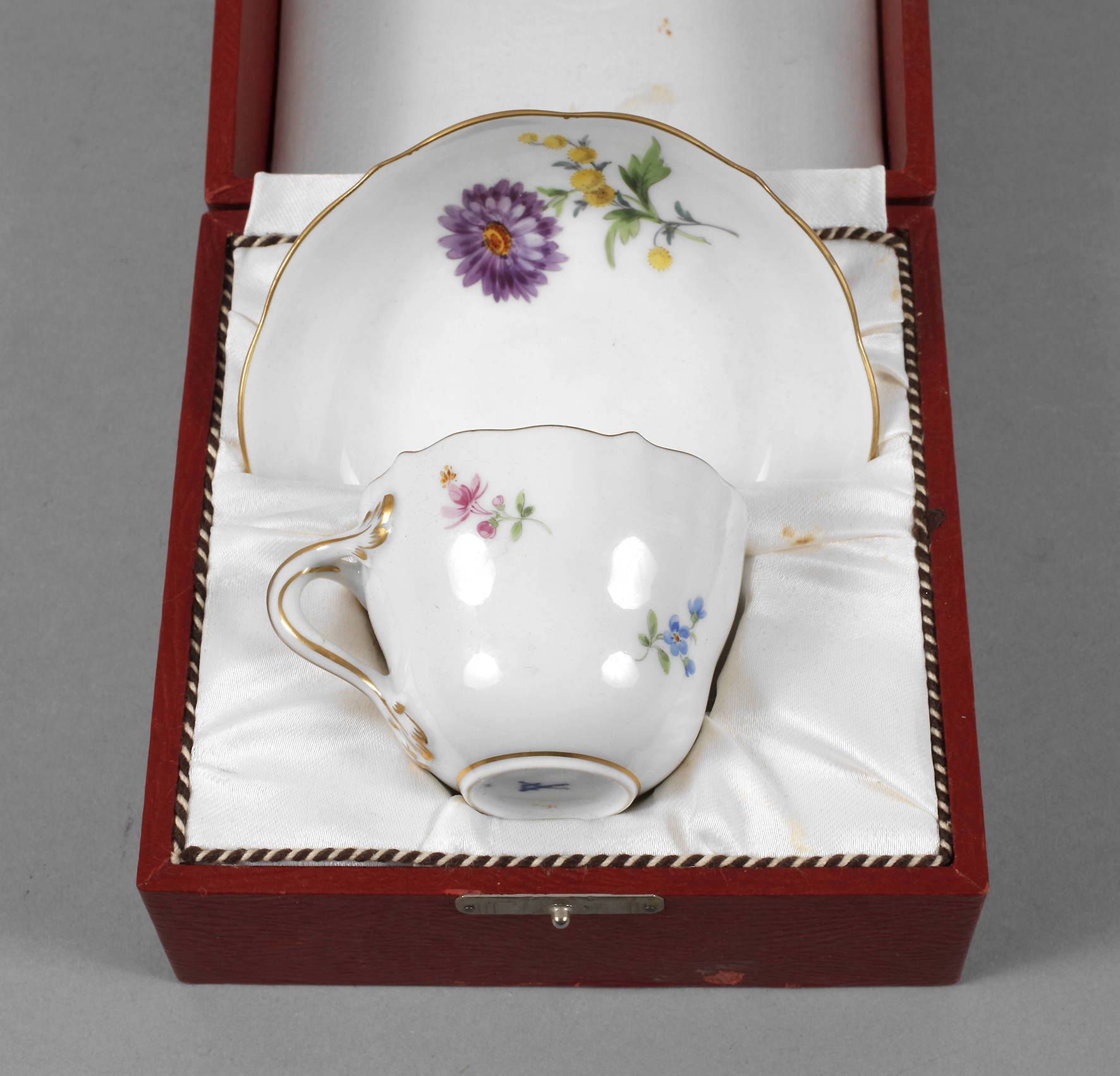 Meissen Mokkatasse im Geschenketui