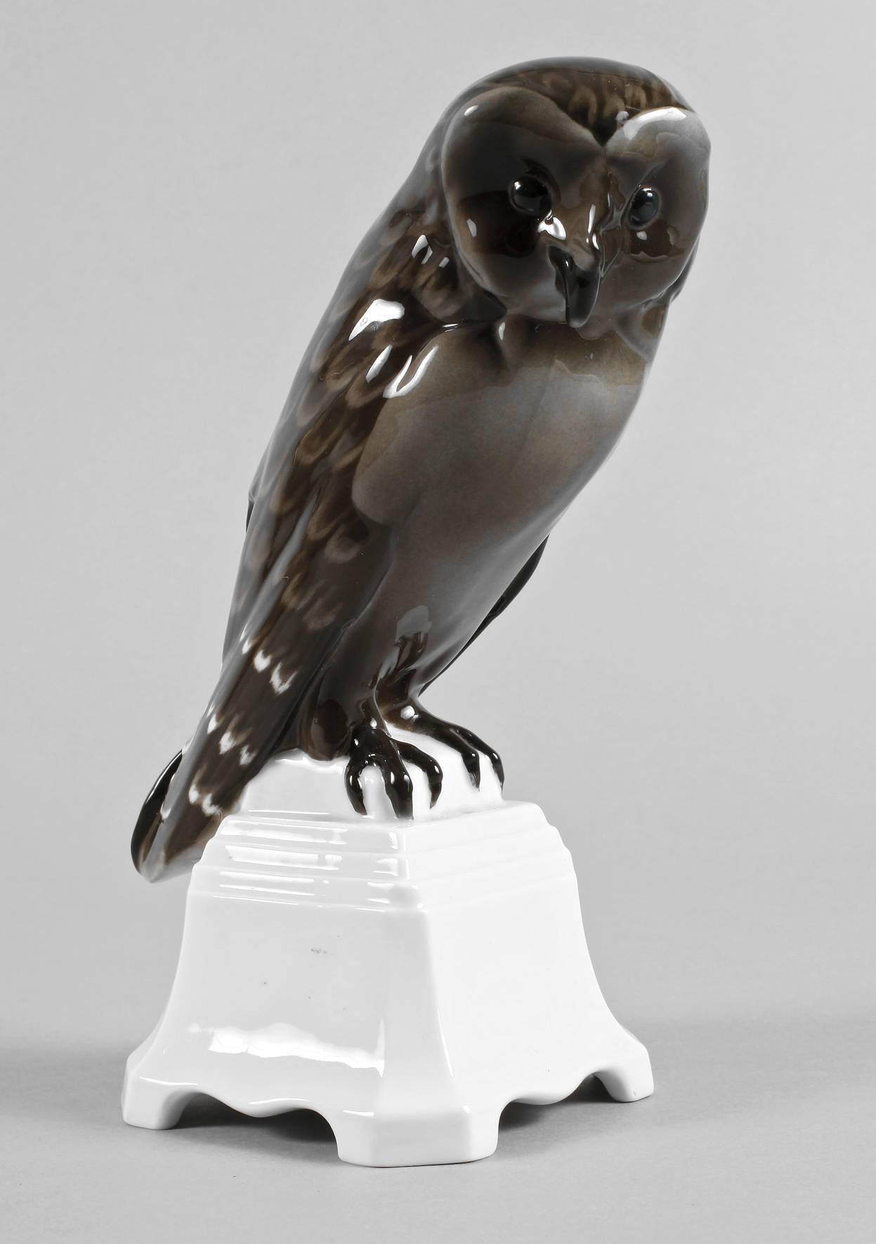 Rosenthal Eule auf Postament